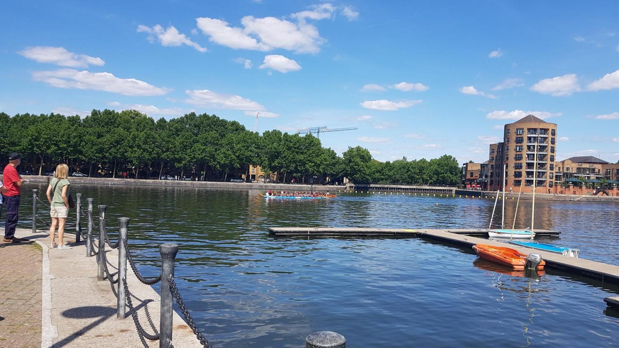 Riverside 1Br With Easy Transport 20Min To City Centre London Bagian luar foto
