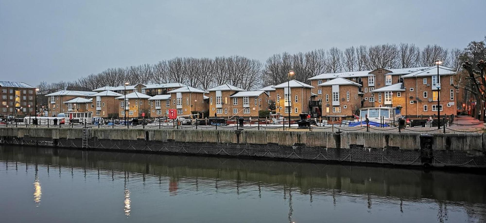 Riverside 1Br With Easy Transport 20Min To City Centre London Bagian luar foto